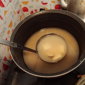 シイタケと高野豆腐の味噌汁